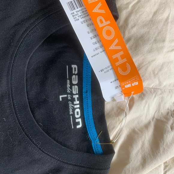 Orangutan face shirt - Picture 3 of 3